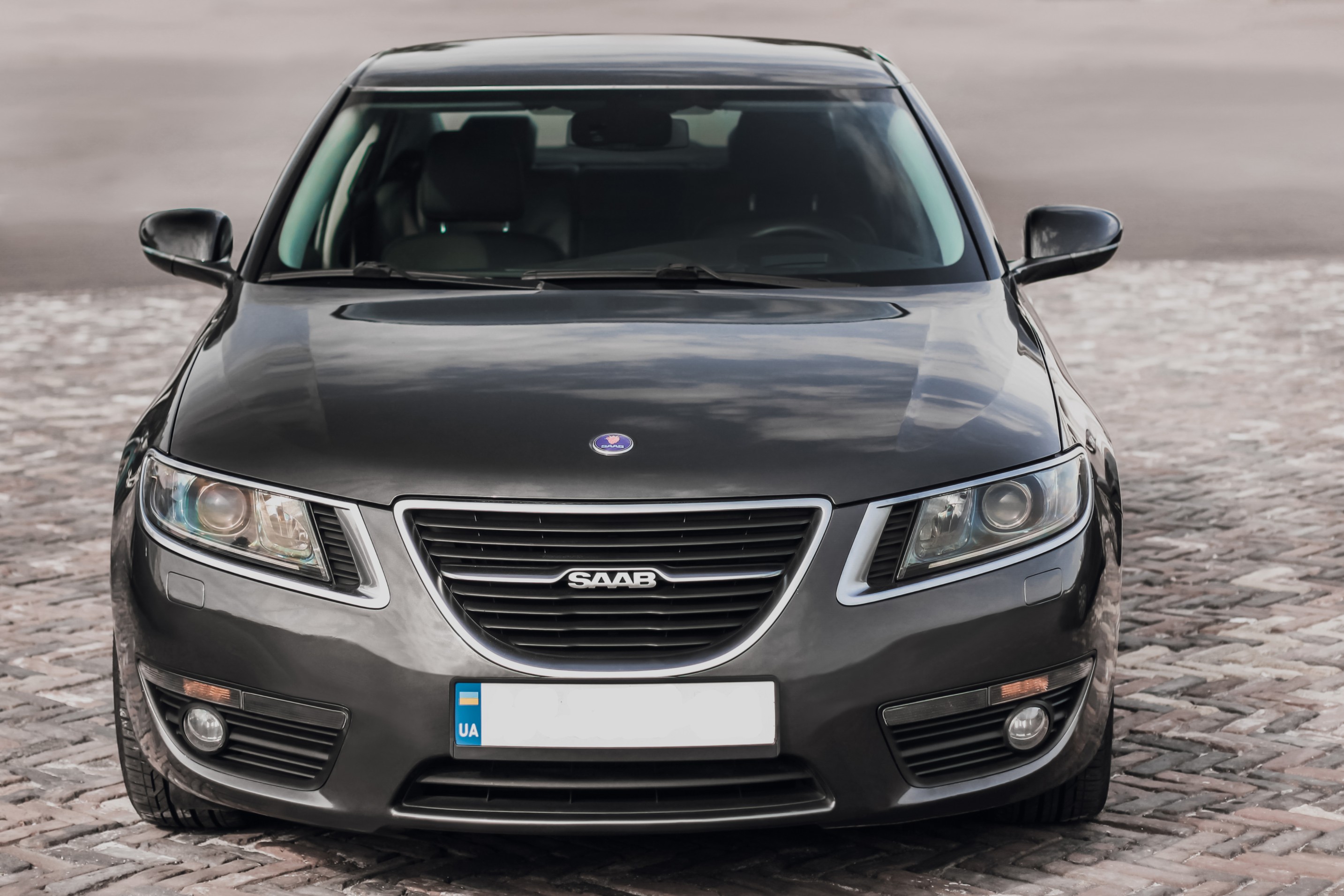 Used Saab auto parts hero image